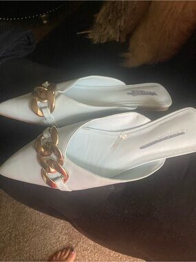 White Pointed Slip-On Mules with Gold Chain Accent